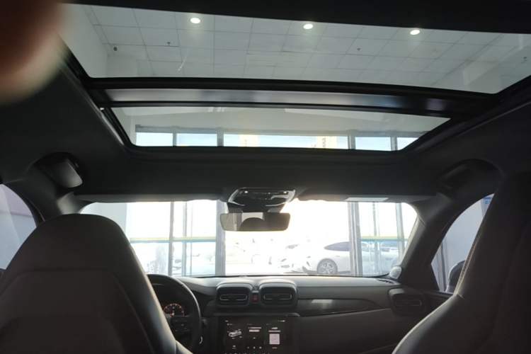Used Lynk & Co 03 2022 2.0TD DCT JingPro Headliner