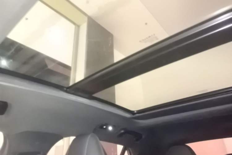 Used Lynk & Co 03 2022 1.5TD DCT JingPlus Headliner