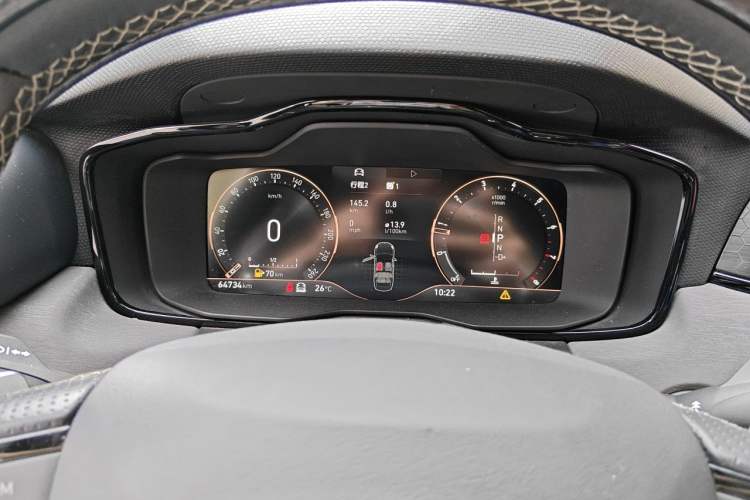 Used Lynk & Co 03 2022 2.0TD DCT JingPro Instrument Cluster