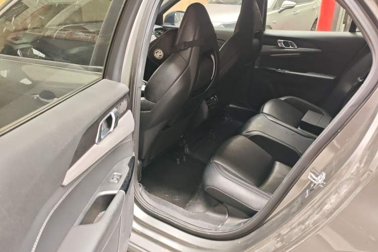Used Lynk & Co 03 2022 1.5TD DCT JingPro Interior 4