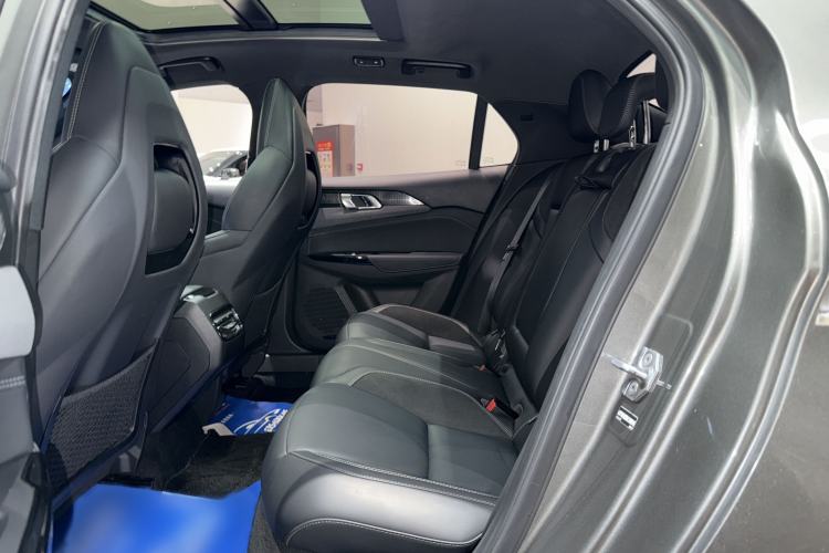 Used Lynk & Co 03 2022 1.5TD DCT JingPlus Interior 4