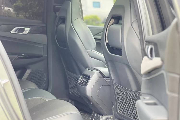 Used Lynk & Co 03 2022 2.0TD DCT JingPro Interior 6