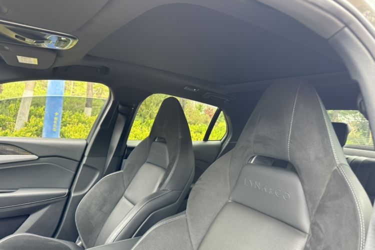 Used Lynk & Co 03 2022 1.5TD DCT JingPro Interior 8