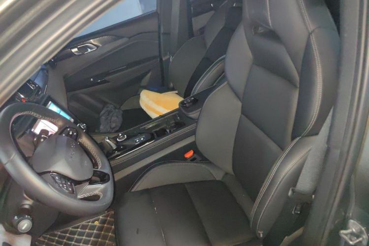 Used Lynk & Co 03 2022 2.0TD DCT GenioPlus Left Front Seat