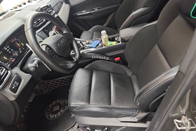 Used Lynk & Co 03 2022 2.0TD DCT JingPro Left Front Seat