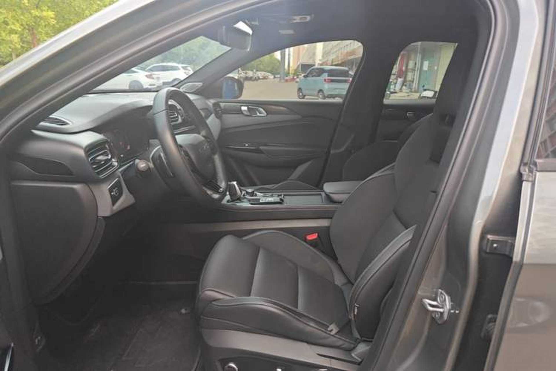 Used Lynk & Co 03 2022 2.0TD DCT JingPro Left Front Seat