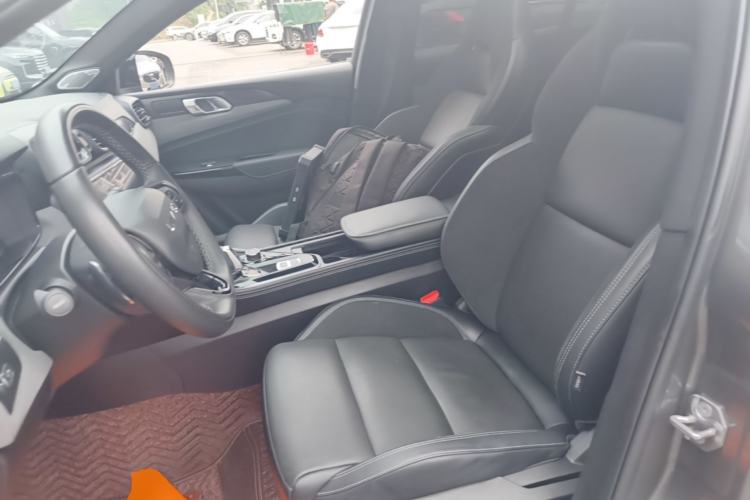Used Lynk & Co 03 2022 1.5TD DCT JingPro Left Front Seat