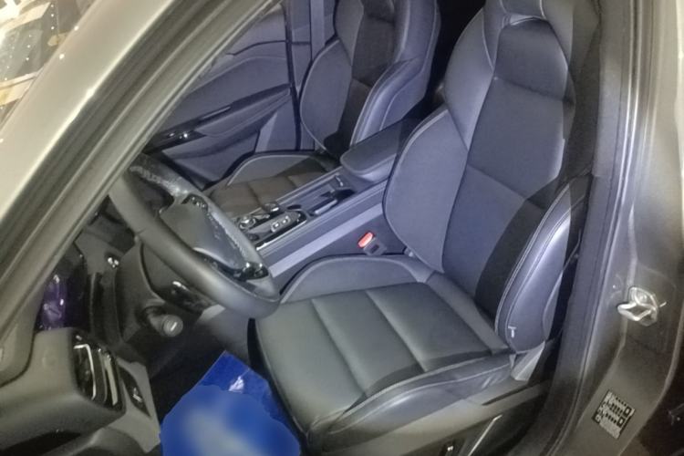 Used Lynk & Co 03 2022 1.5TD DCT JingPlus Left Front Seat