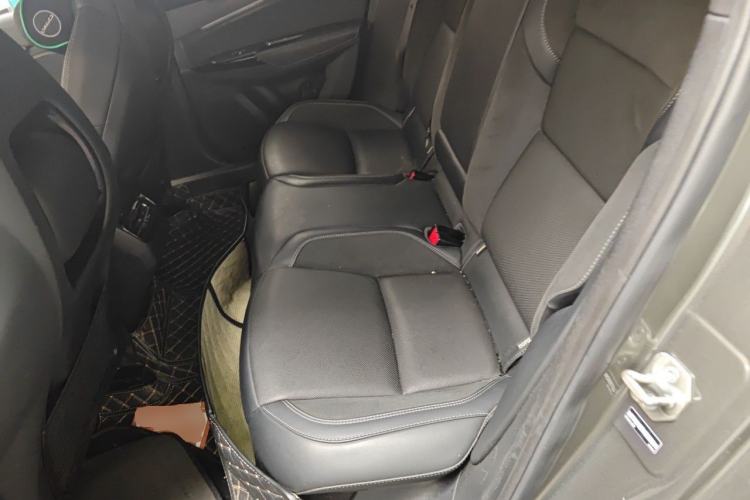 Used Lynk & Co 03 2022 2.0TD DCT JingPro Left Rear Seat