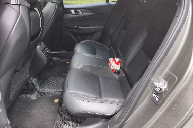 Used Lynk & Co 03 2022 2.0TD DCT GenioPlus Left Rear Seat