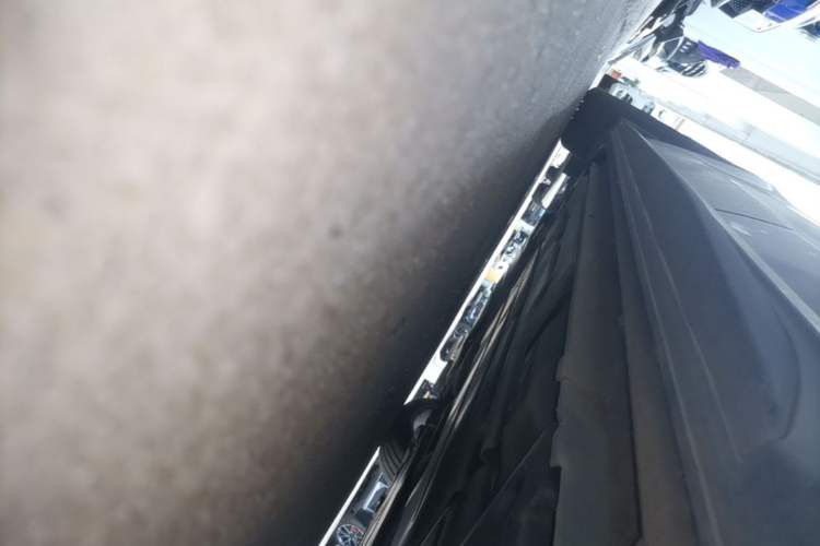 Used Lynk & Co 03 2022 2.0TD DCT JingPro Left Side Sill