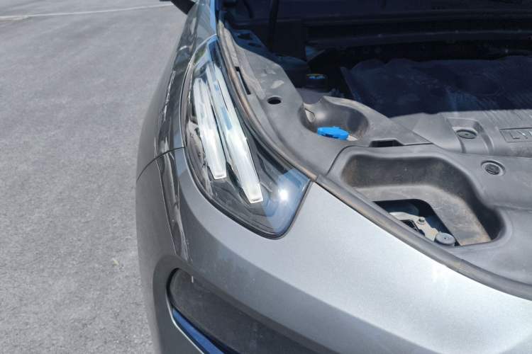 Used Lynk & Co 03 2022 2.0TD DCT JingPro Right Front Headlight
