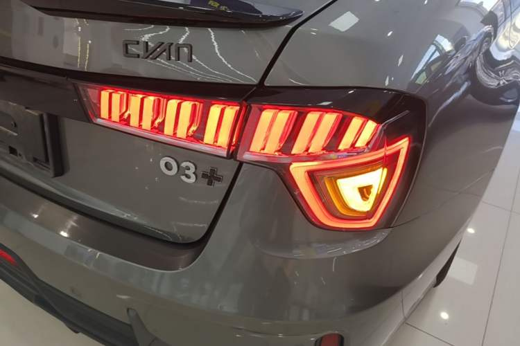 Used Lynk & Co 03 2022 2.0TD DCT JingPro Right Rear Taillight