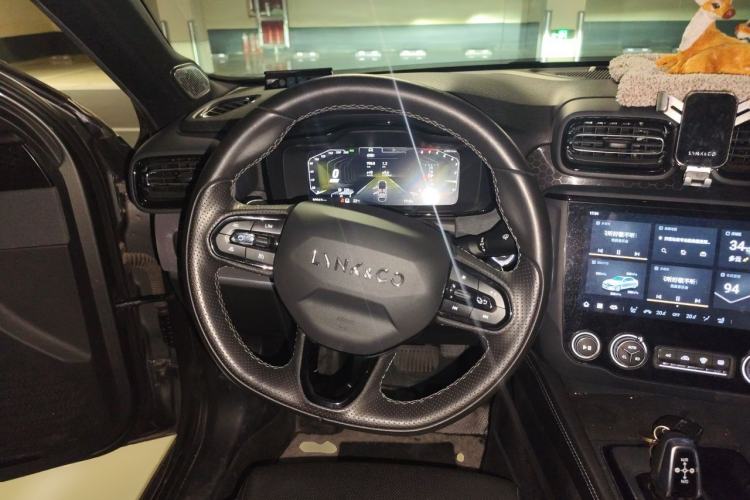 Used Lynk & Co 03 2022 1.5TD DCT JingPro Steering Wheel