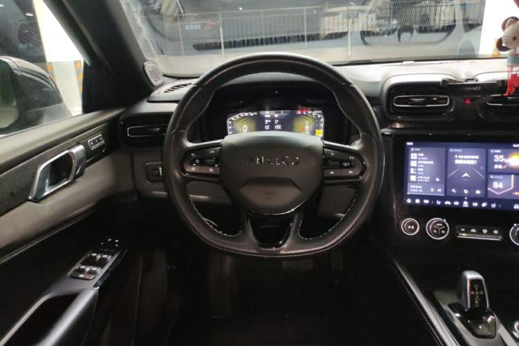 Used Lynk & Co 03 2022 1.5TD DCT JingPro Steering Wheel