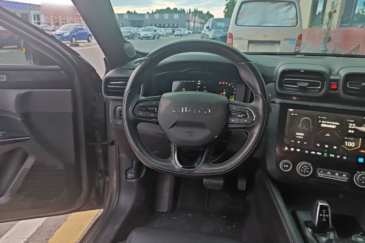 Used Lynk & Co 03 2022 2.0TD DCT JingPro Steering Wheel