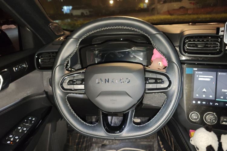 Used Lynk & Co 03 2022 2.0TD DCT JingPro Steering Wheel