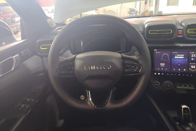 Used Lynk & Co 03 2022 2.0TD DCT JingPro Steering Wheel