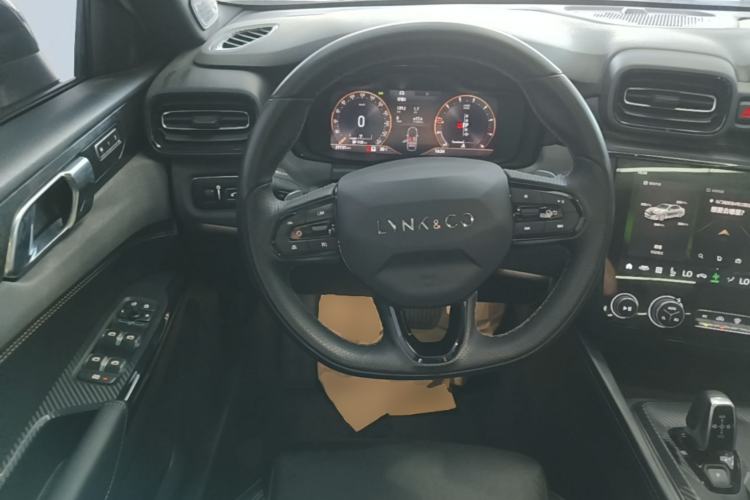 Used Lynk & Co 03 2022 2.0TD DCT JingPro Steering Wheel