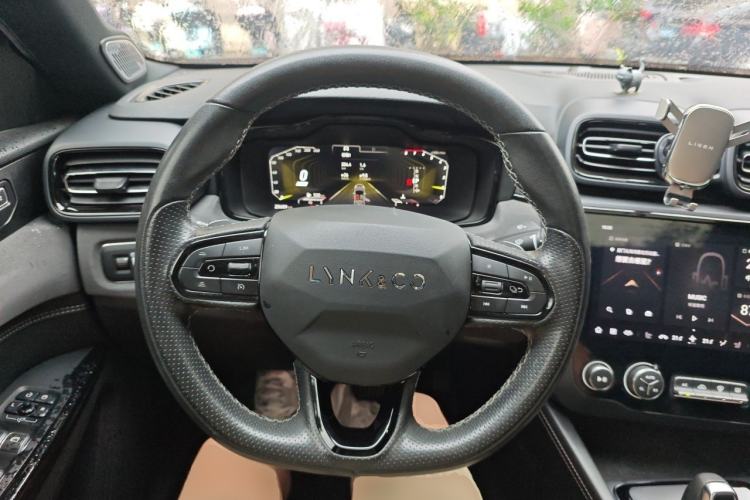 Used Lynk & Co 03 2022 1.5TD DCT JingPro Steering Wheel