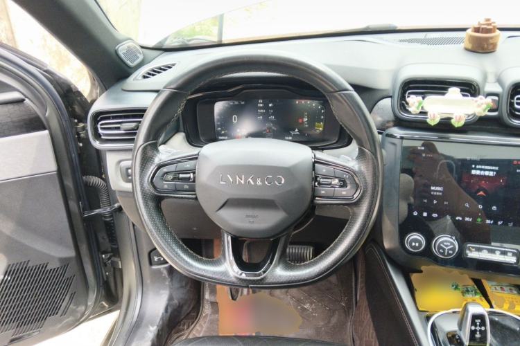 Used Lynk & Co 03 2022 1.5TD DCT JingPro Steering Wheel