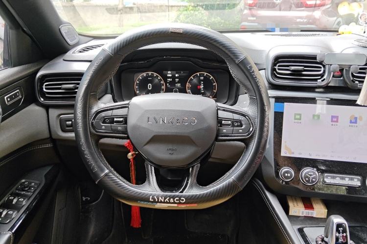 Used Lynk & Co 03 2022 2.0TD DCT JingPro Steering Wheel