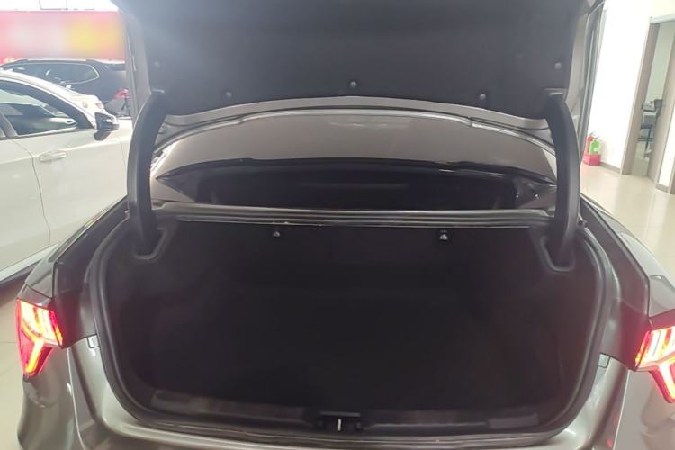 Used Lynk & Co 03 2022 2.0TD DCT JingPro Trunk