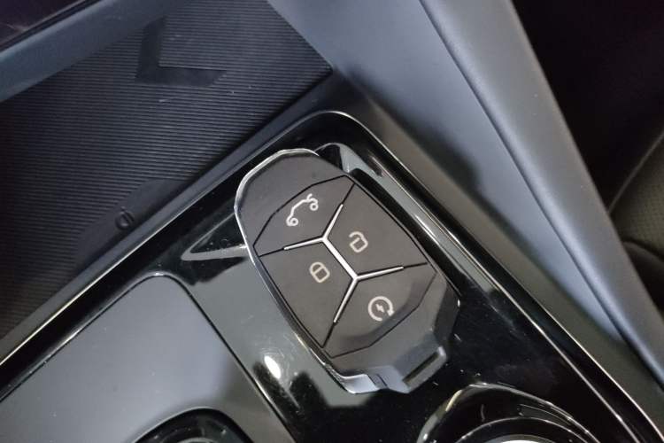Used Lynk & Co 03 2022 2.0TD DCT JingPro Vehicle Key