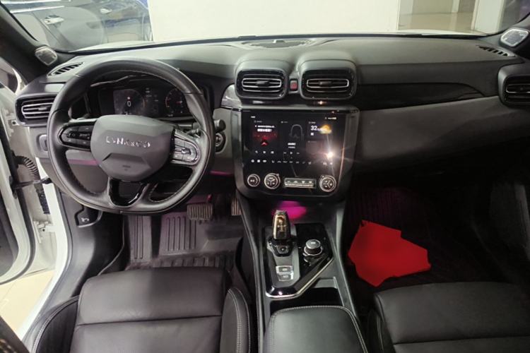 Used Lynk & Co 03 2022 1.5TD DCT JingPro Center Console