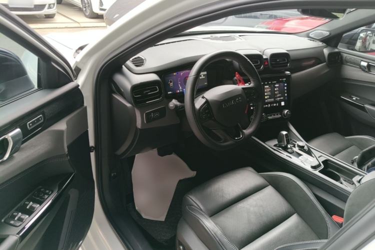 Used Lynk & Co 03 2022 2.0TD DCT JingPro Driver Seat