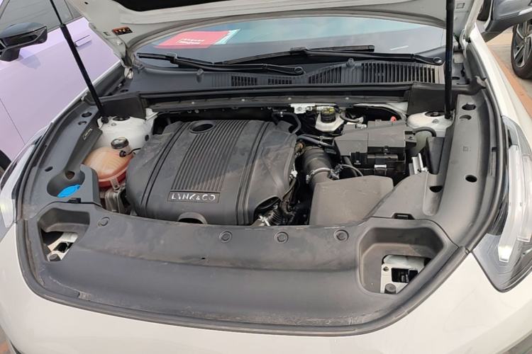 Used Lynk & Co 03 2022 1.5TD DCT JingPro Engine Bay