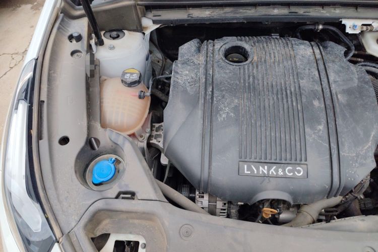 Used Lynk & Co 03 2022 1.5TD DCT JingPro Engine Bay Right