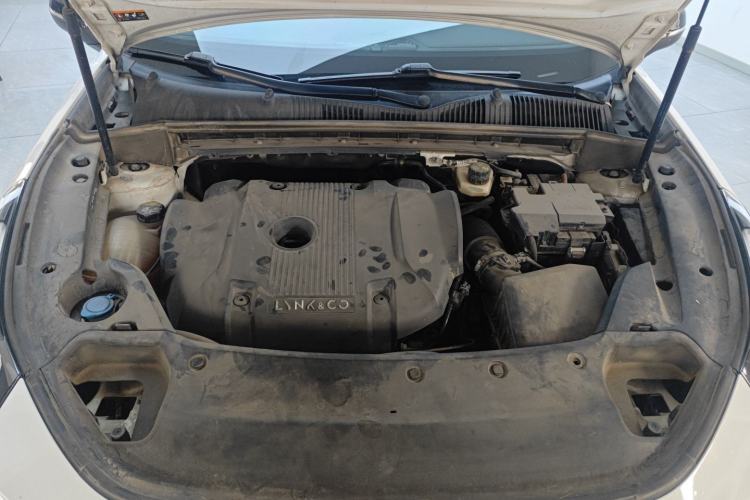 Used Lynk & Co 03 2022 2.0TD DCT GenioPlus Engine Bay