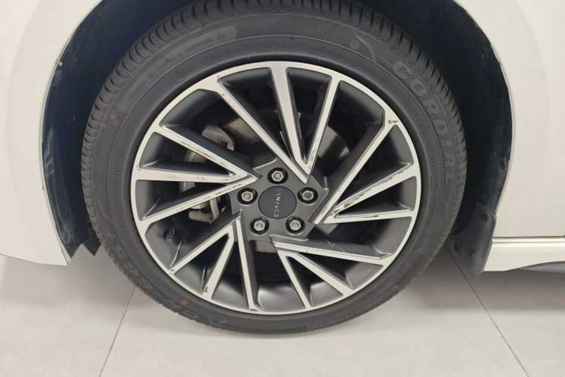 Used Lynk & Co 03 2022 2.0TD DCT GenioPlus Exterior 4