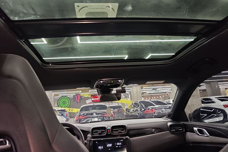 Used Lynk & Co 03 2022 1.5TD DCT JingPlus Headliner