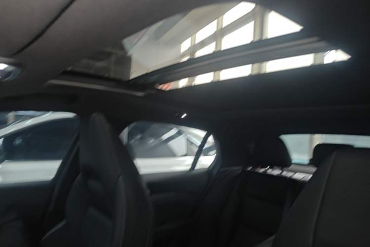 Used Lynk & Co 03 2022 2.0TD DCT GenioPlus Headliner