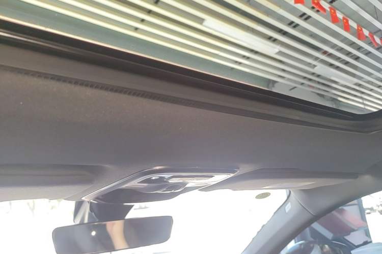 Used Lynk & Co 03 2022 1.5TD DCT JingPlus Headliner
