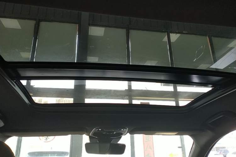 Used Lynk & Co 03 2022 1.5TD DCT JingPro Headliner
