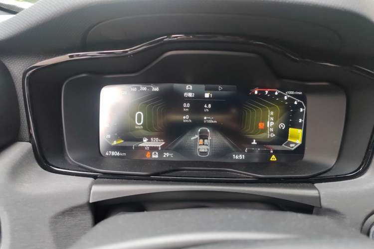 Used Lynk & Co 03 2022 2.0TD DCT JingPro Instrument Cluster