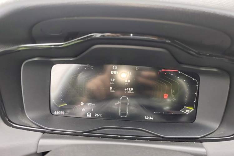 Used Lynk & Co 03 2022 2.0TD DCT JingPro Instrument Cluster