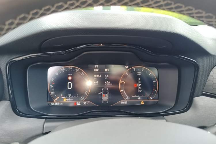 Used Lynk & Co 03 2022 1.5TD DCT JingPro Instrument Cluster