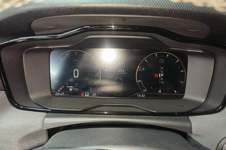 Used Lynk & Co 03 2022 1.5TD DCT JingPro Instrument Cluster