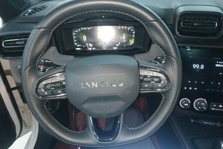 Used Lynk & Co 03 2022 2.0TD DCT GenioPlus Interior 1