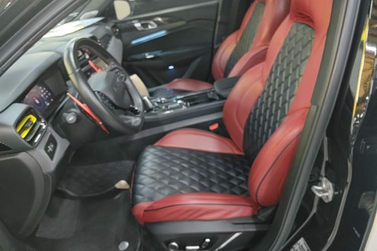 Used Lynk & Co 03 2022 2.0TD DCT JingPro Left Front Seat