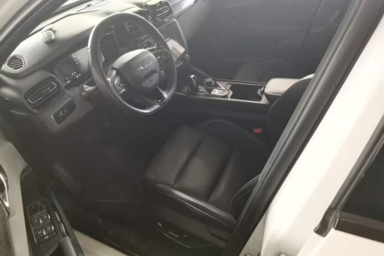 Used Lynk & Co 03 2022 2.0TD DCT JingPro Left Front Seat
