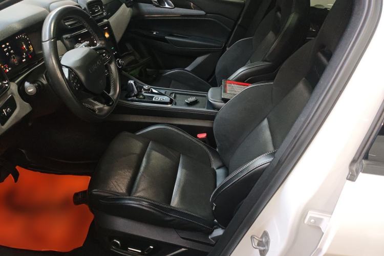 Used Lynk & Co 03 2022 2.0TD DCT JingPro Left Front Seat
