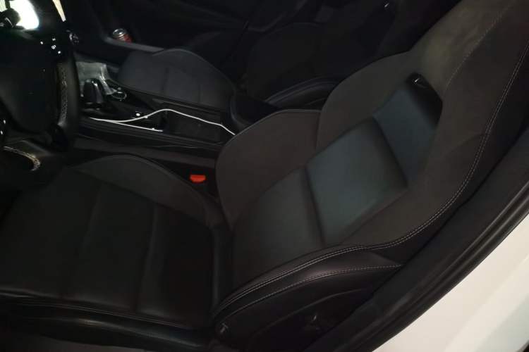 Used Lynk & Co 03 2022 1.5TD DCT JingPro Left Front Seat