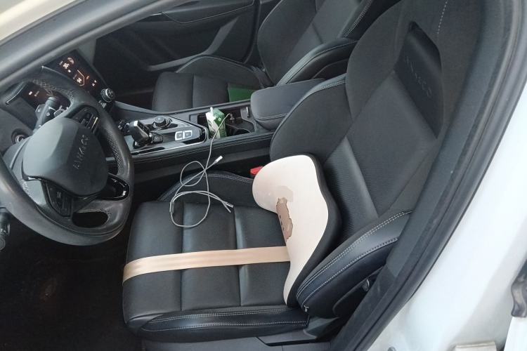 Used Lynk & Co 03 2022 2.0TD DCT JingPro Left Front Seat