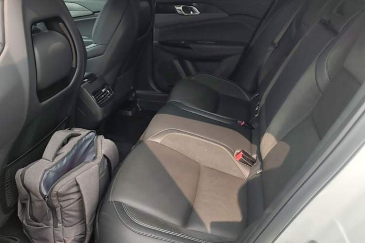 Used Lynk & Co 03 2022 1.5TD DCT JingPro Left Rear Seat