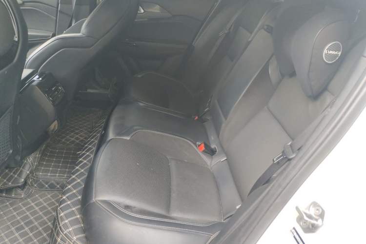 Used Lynk & Co 03 2022 2.0TD DCT JingPro Left Rear Seat